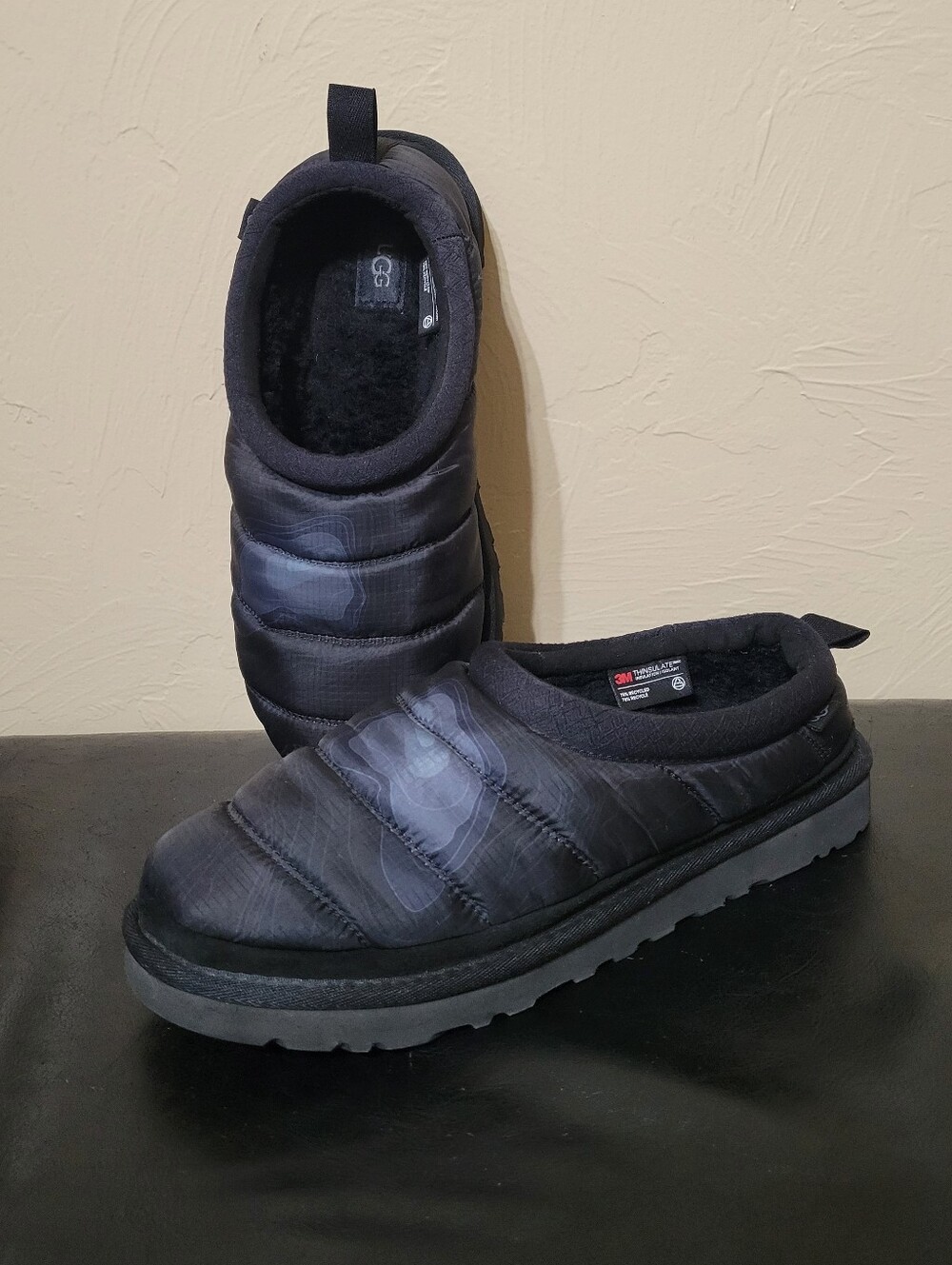 UGG Tasman LTA Black Puffer Slip On Slipper Shoes Size 8